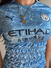 Load image into Gallery viewer, Manchester City football shirt - M/L
