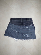 Load image into Gallery viewer, Levi’s Double Denim Skirt W27
