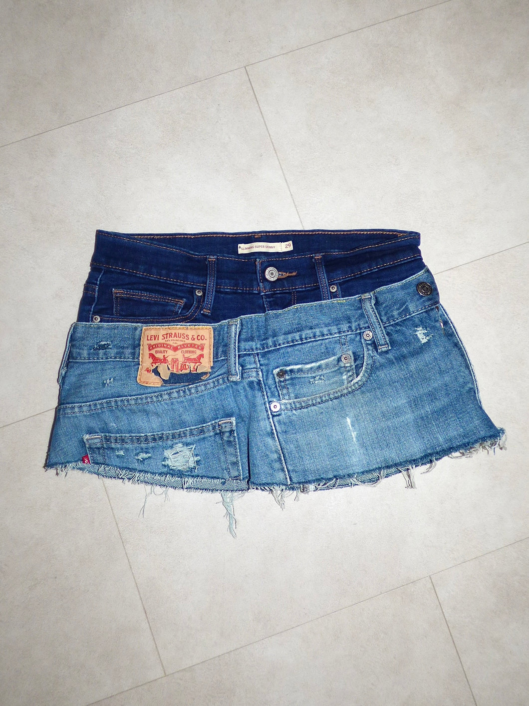 Levi’s Double Denim Skirt W28